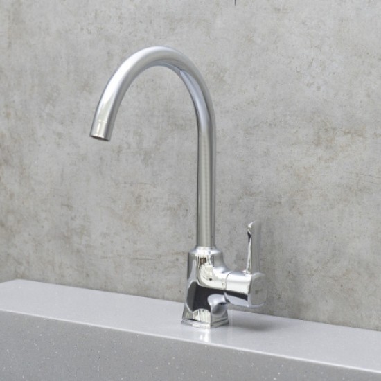 Смеситель для кухни Lemark Evitta с поворотным изливом LM0505C