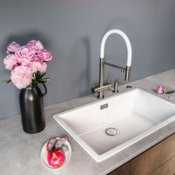 Смеситель для питьевой воды Omoikiri Kanto BN-WH с гибким изливом нержавеющая сталь/белый 4994298