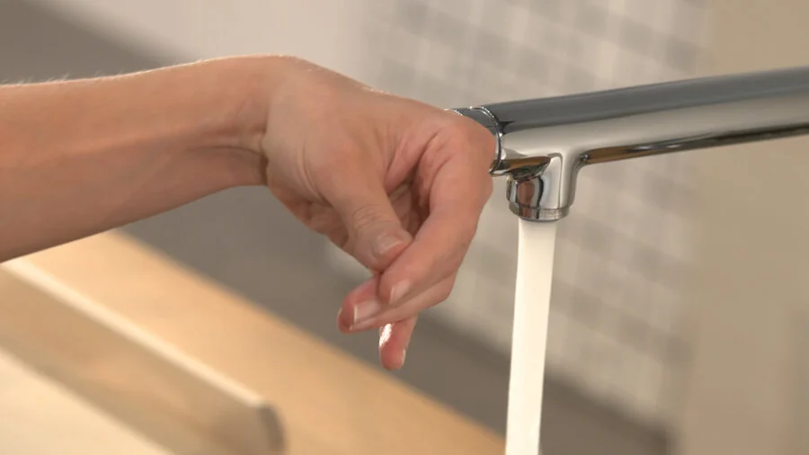 Смеситель для кухни Hansgrohe Talis S 72820 с поворотным изливом