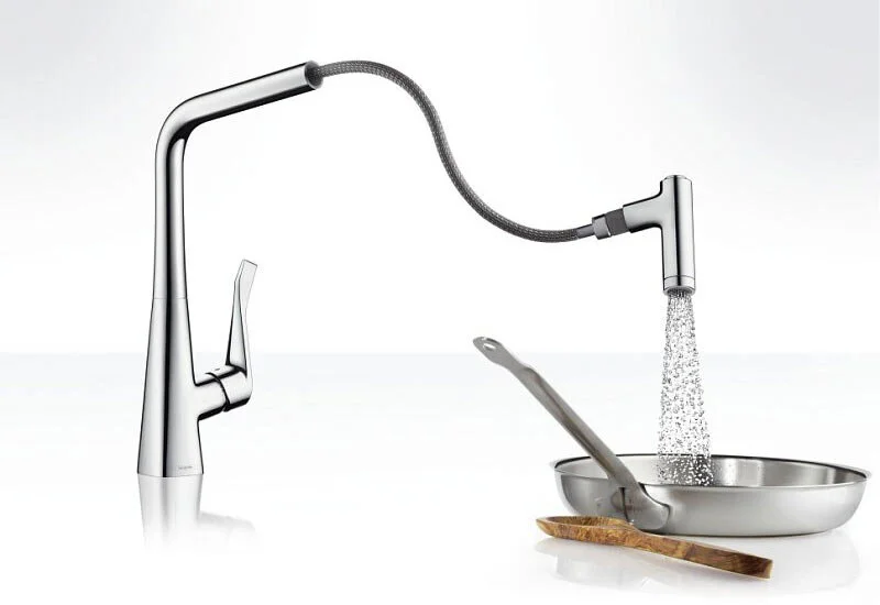 Смеситель для кухни Hansgrohe Metris 14820 с выдвижным изливом