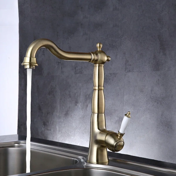 Смеситель для кухни Lemark Villa LM4805B