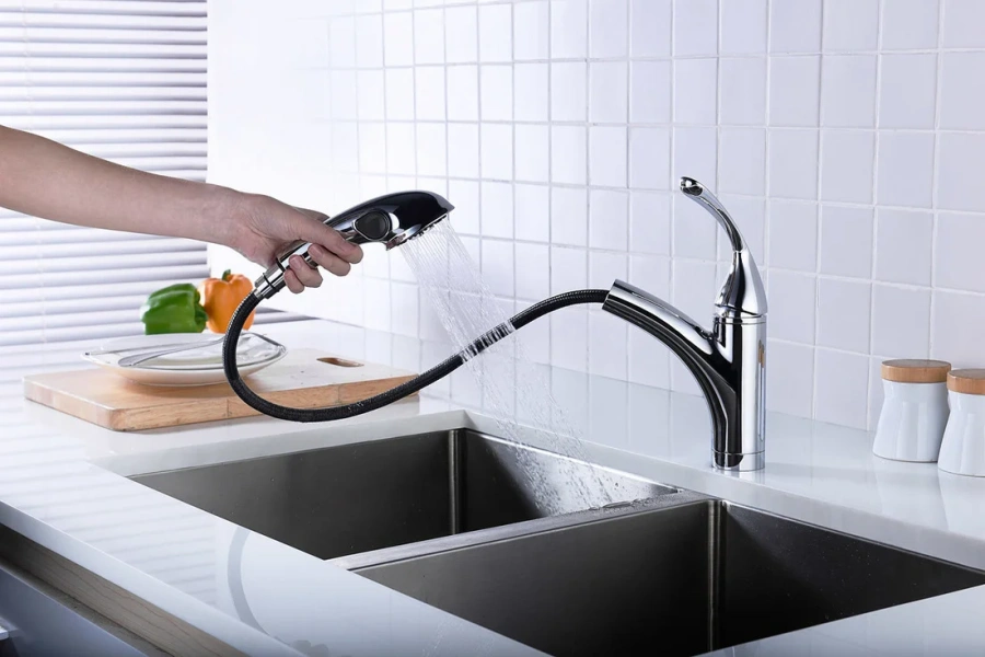 Смеситель для кухни, хром Lemark Intense LM5650C