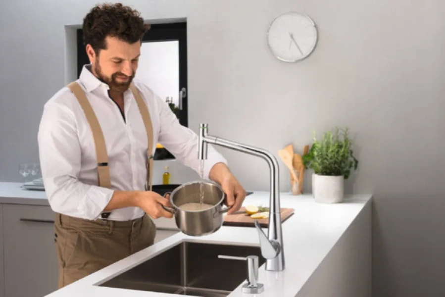 Смеситель для кухни Hansgrohe Select хром 73816000