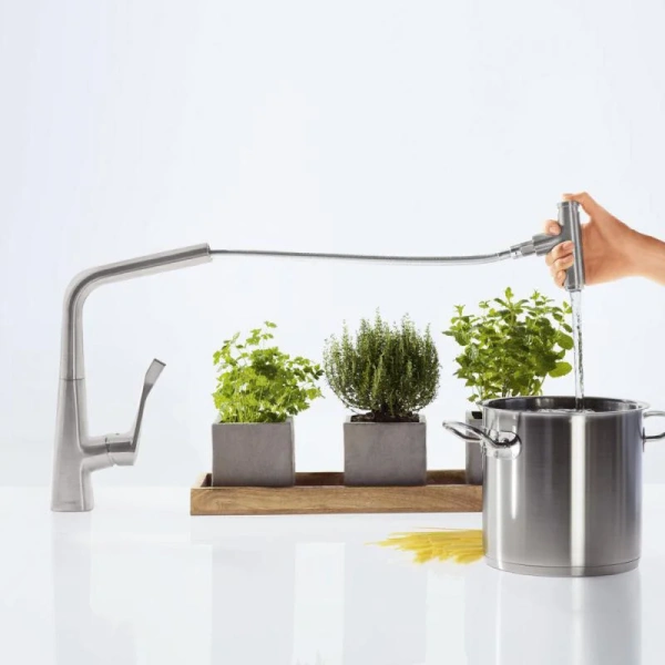 Смеситель для кухни Hansgrohe Metris Select M71 14857 с выдвижным изливом