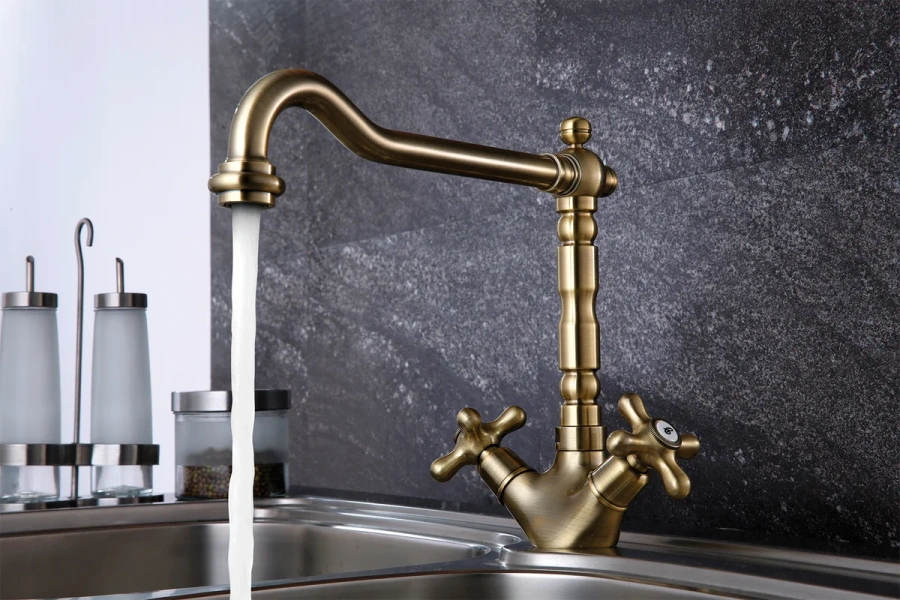 Смеситель для кухни Lemark Vintage LM2805B