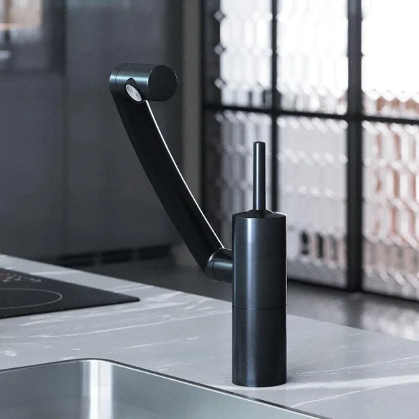 Смеситель для кухни Damixa Arc черный 290007364