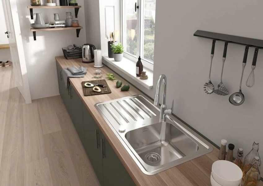 Смеситель для кухни Hansgrohe Focus M42 71800 однорычажный