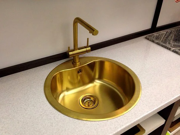 Смеситель для кухни Omoikiri Nagano-LG + Pure drop Lite светлое золото 4178.8028