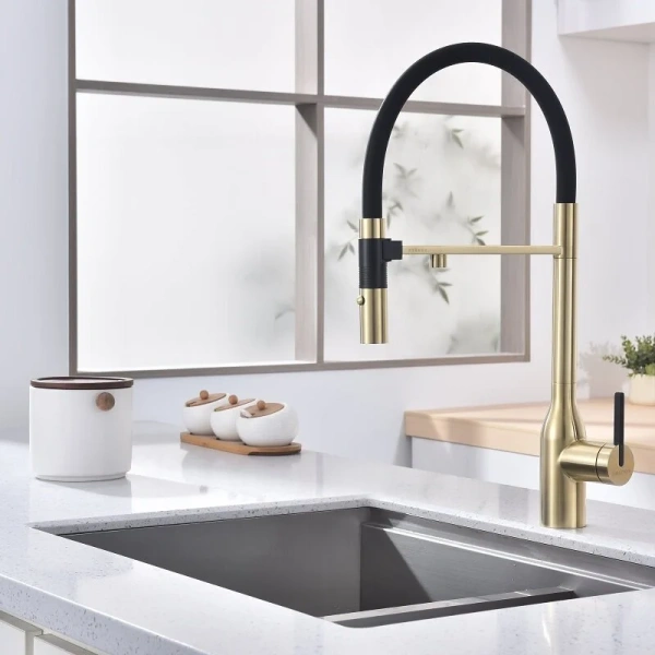 Смеситель для питьевой воды Paulmark Magneto One светлое золото Ma213188-LG