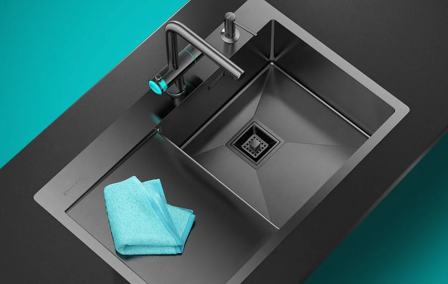 Смеситель для кухни Omoikiri Hotaru-B вороненая сталь/голубой 4994029