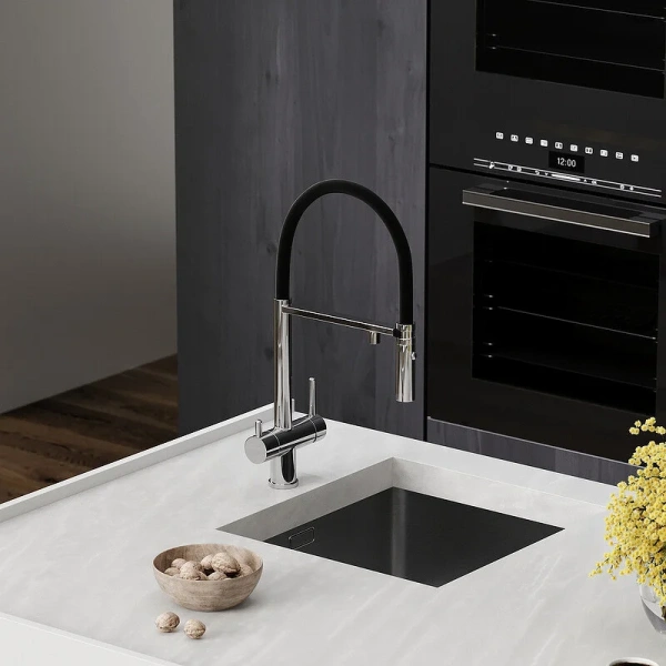 Смеситель для питьевой воды Sancos Imola хром/черный SC4010CH Staron