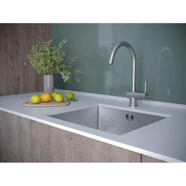 Смеситель для кухни Paulmark Bend с высоким изливом Be212066-SS