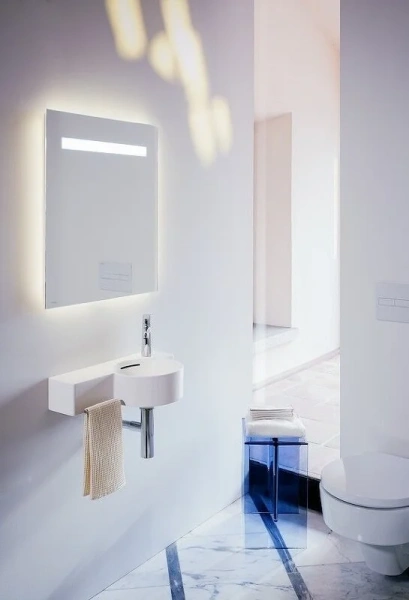 Раковина Laufen Val 55 см полка слева 8.1528.4.000.106.1 Staron