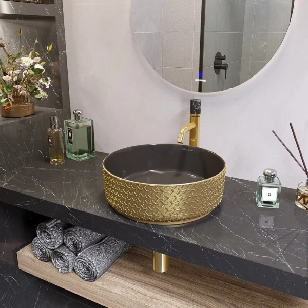 Раковина Grossman Color 35.5 см золото/черная с геометричной текстурой GR-5010GBR Staron